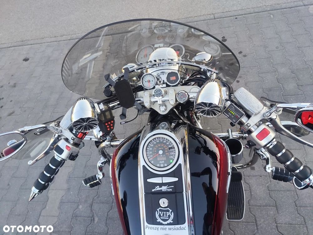 Suzuki Boulevard - 2