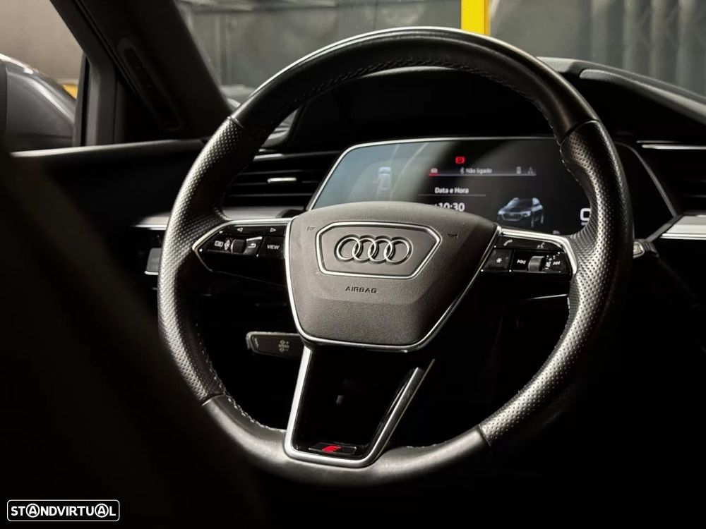 Audi e-tron 55 quattro S line - 27