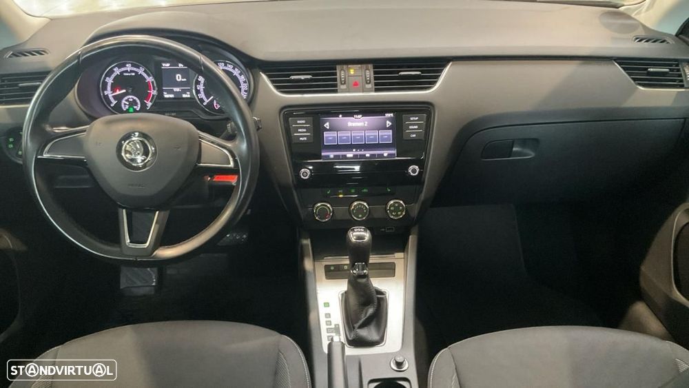 Skoda Octavia Break 2018 photo 3
