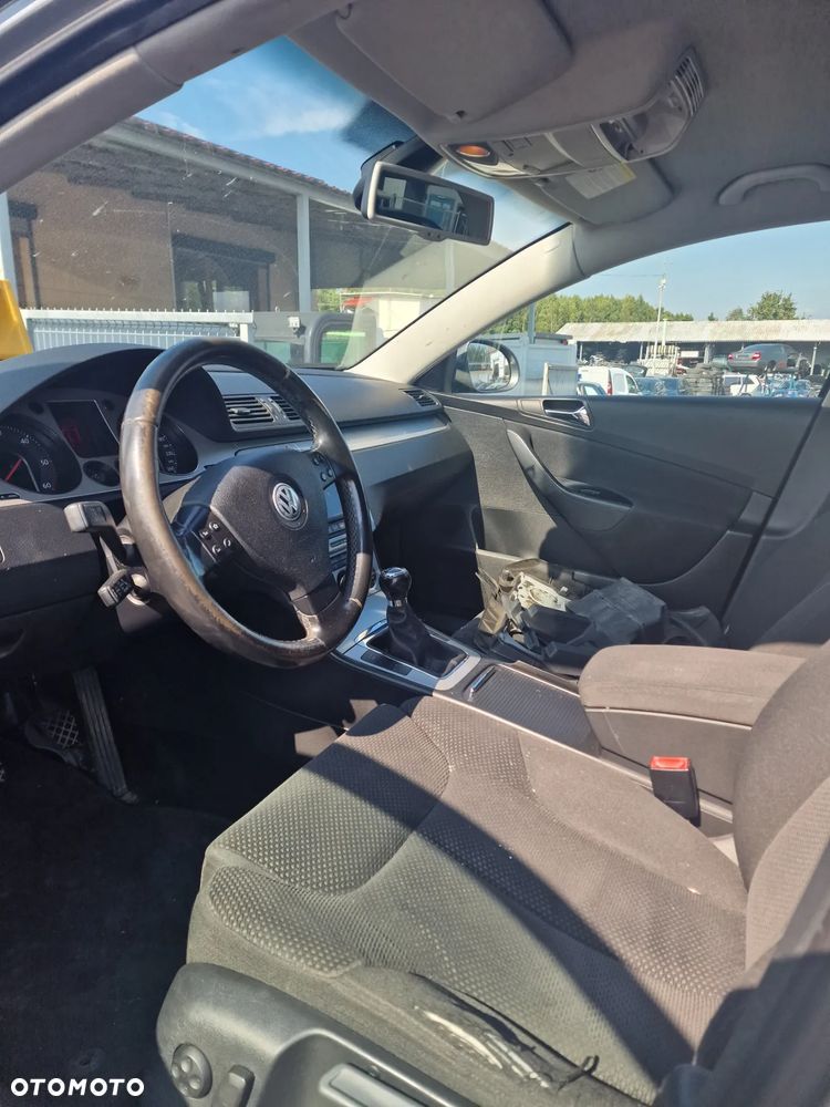 Volkswagen Passat 1.9 TDI 77KW 2007r cały na części - 2