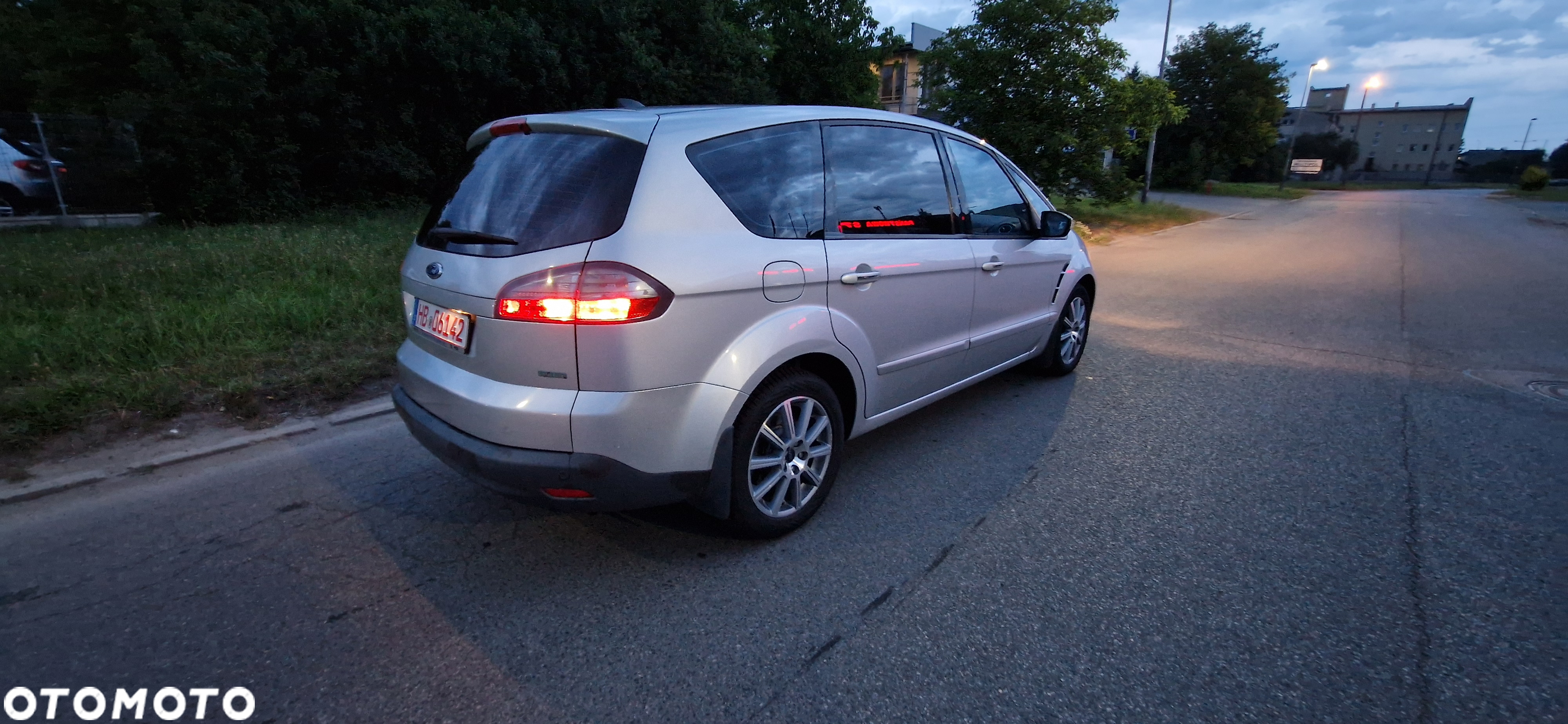 Ford S-Max 2.0 TDCi Titanium - 4