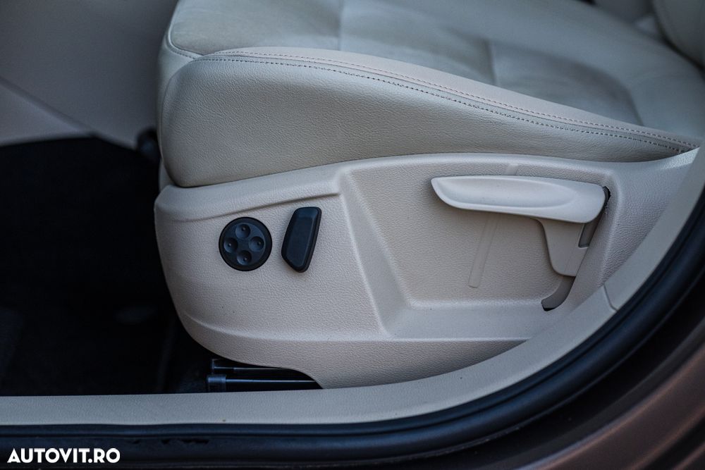 Volkswagen Sharan 2.0 TDI DSG Blue Motion Highline - 17