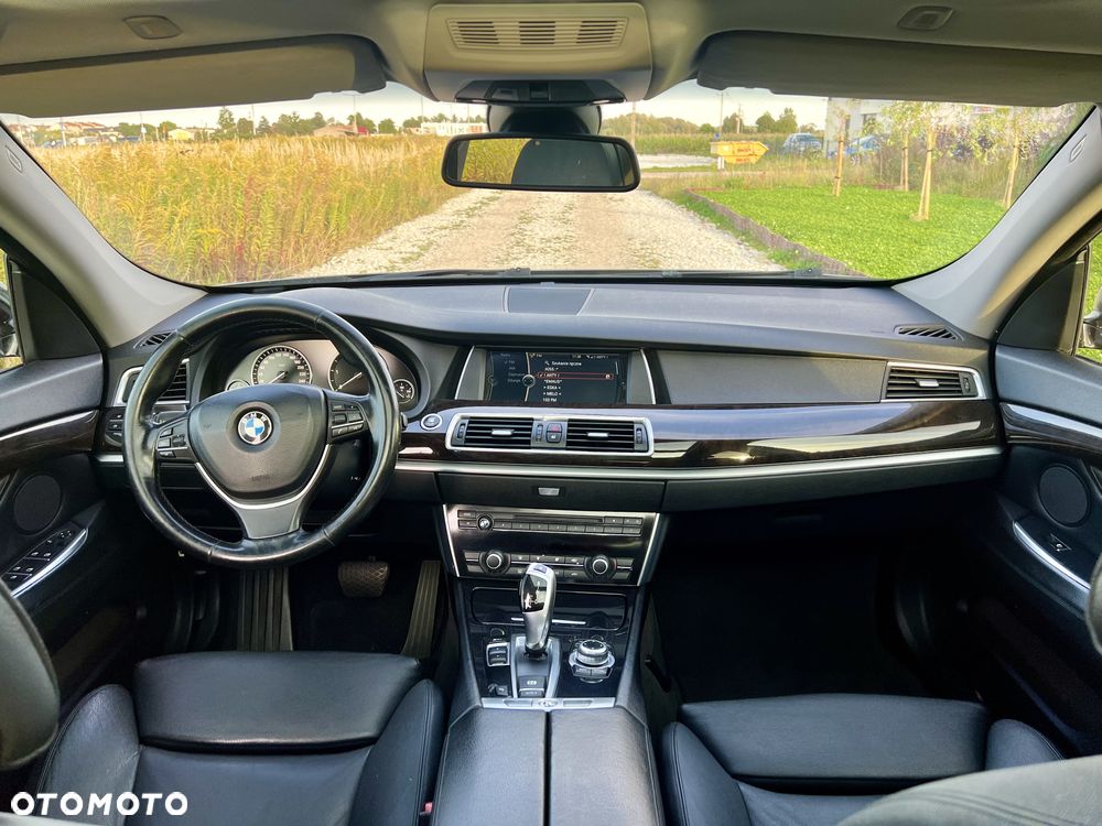 BMW Seria 5 530d Blue Performance Sport-Aut - 24