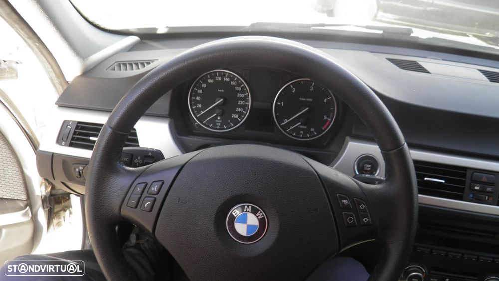BMW 316 d - 18
