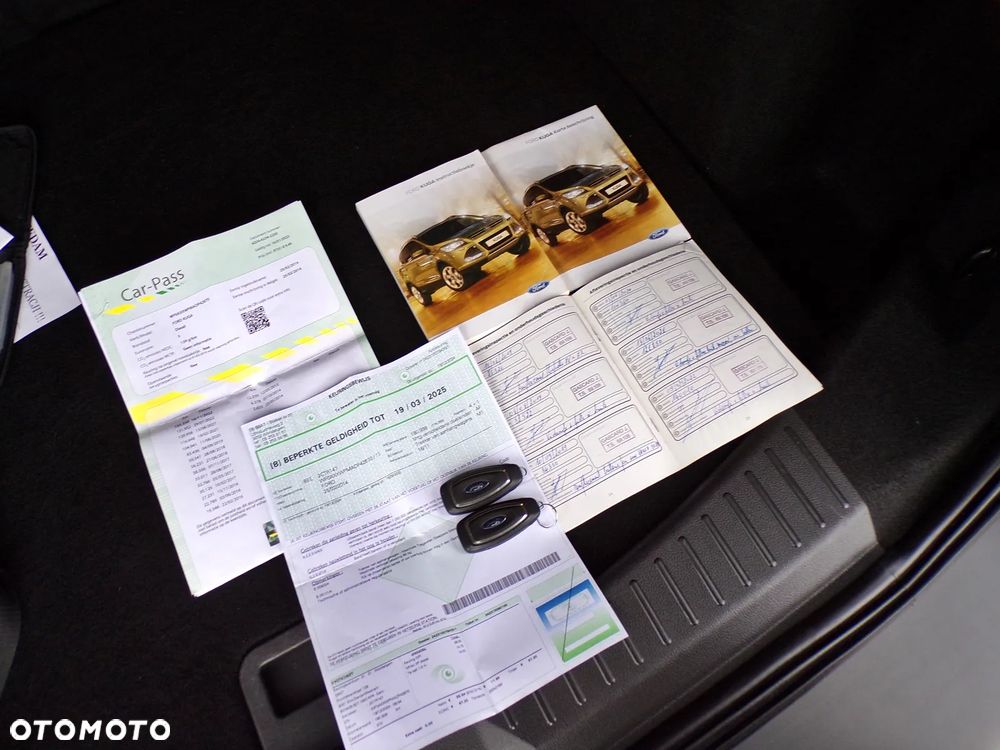 Ford Kuga 2.0 TDCi Titanium - 29