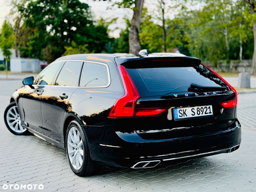 Volvo V90 D4 Geartronic Momentum - 34