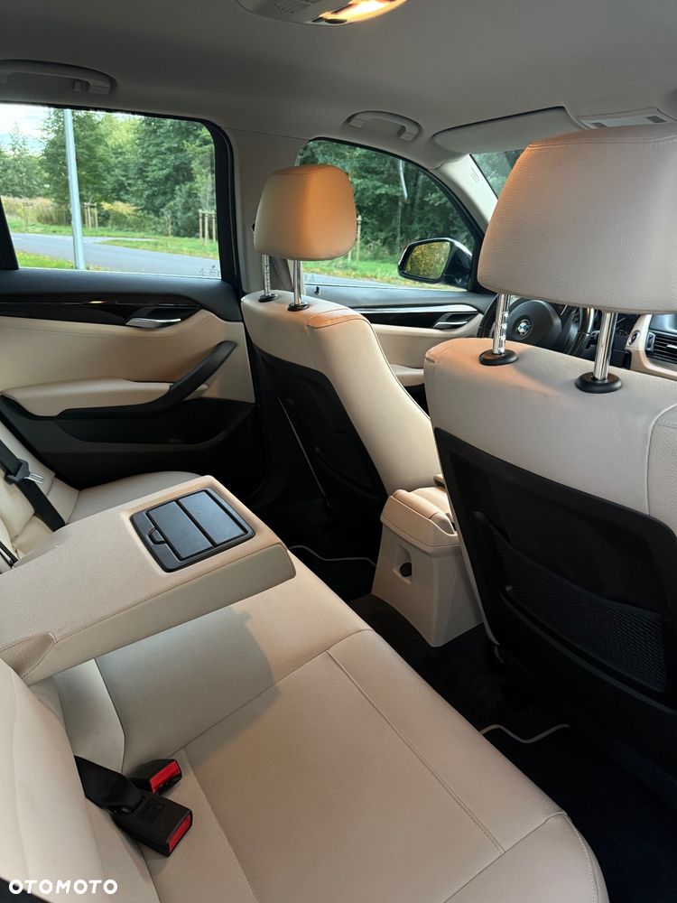 BMW X1 - 10