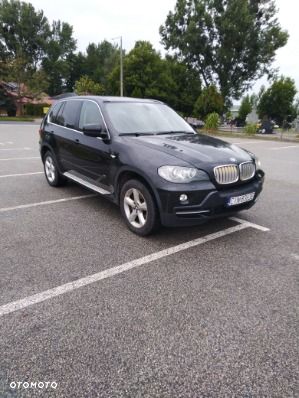 BMW X5 4.8i xDrive - 1