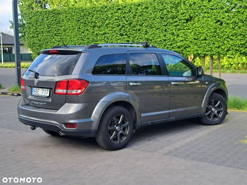 Fiat Freemont 2.0 Multijet 16V DPF Automatik Allrad Lounge - 21