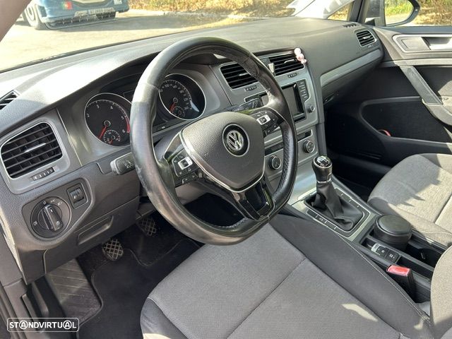 VW Golf - 4