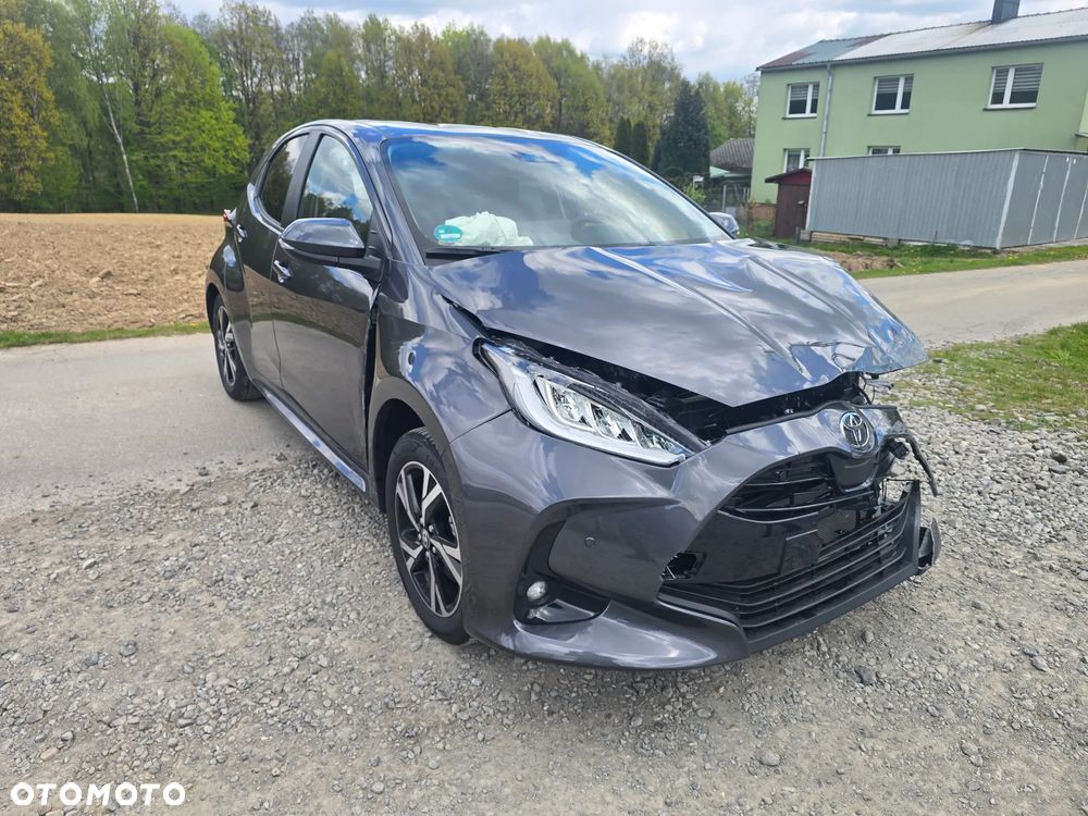 Toyota Yaris 1.5 VVT-i Style - 4