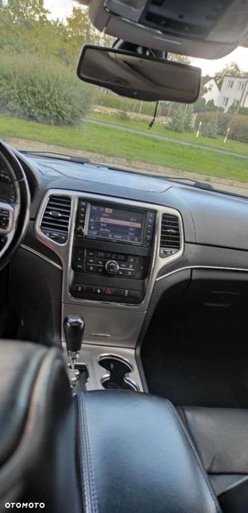 Jeep Grand Cherokee - 8