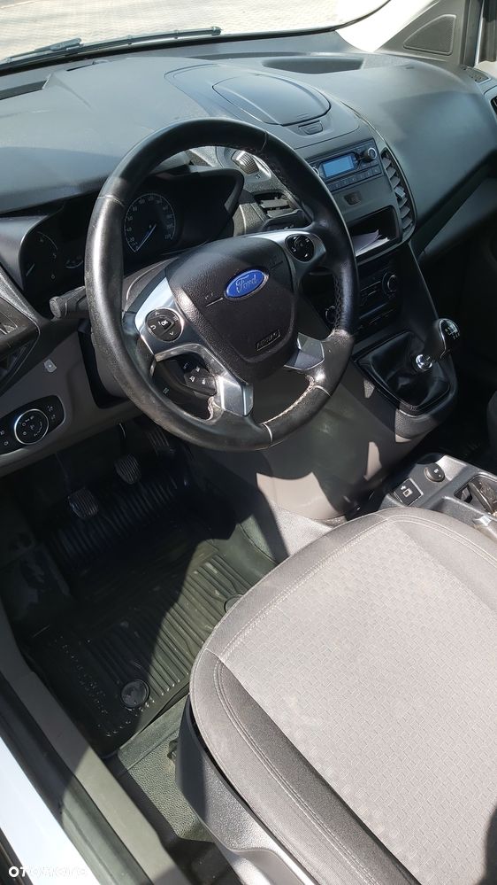 Ford Connect - 10