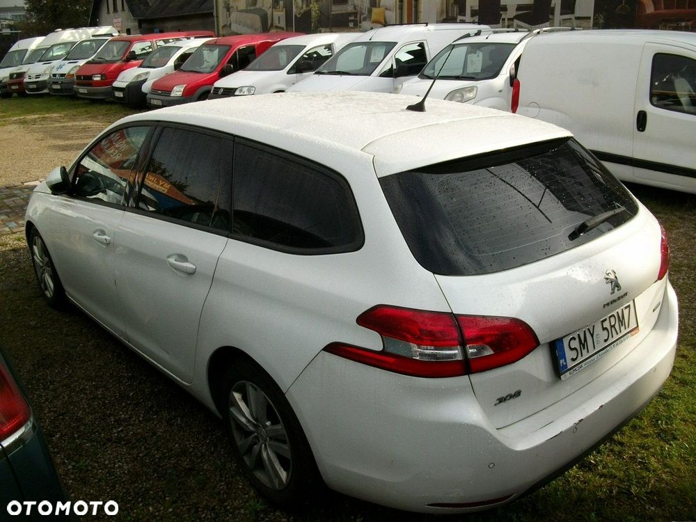 Peugeot 308 - 5