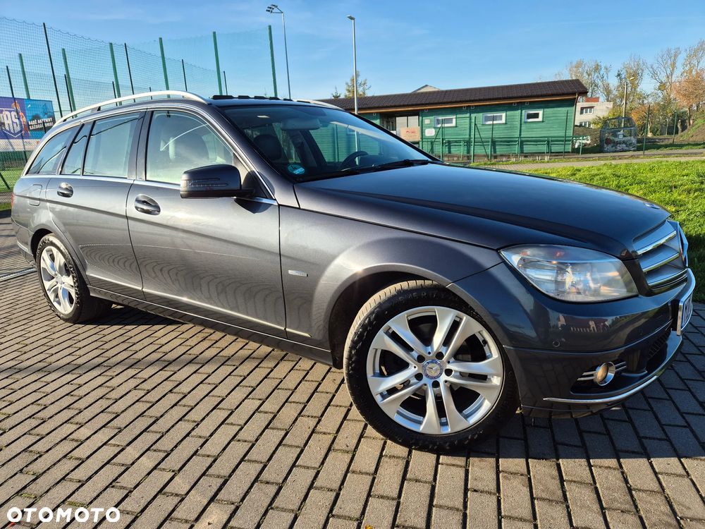 Mercedes-Benz Klasa C 180 T Kompressor Automatik BlueEFFICIENCY Avantgarde - 12