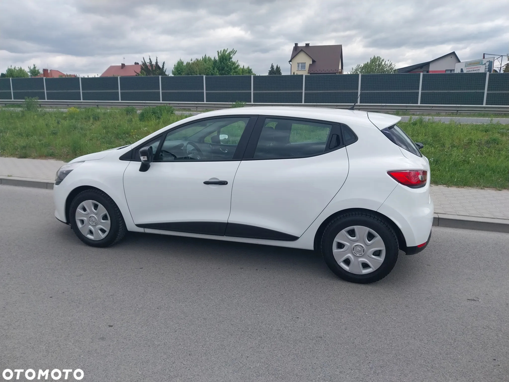 Renault Clio 1.5 dCi Energy Alize EU6 - 6