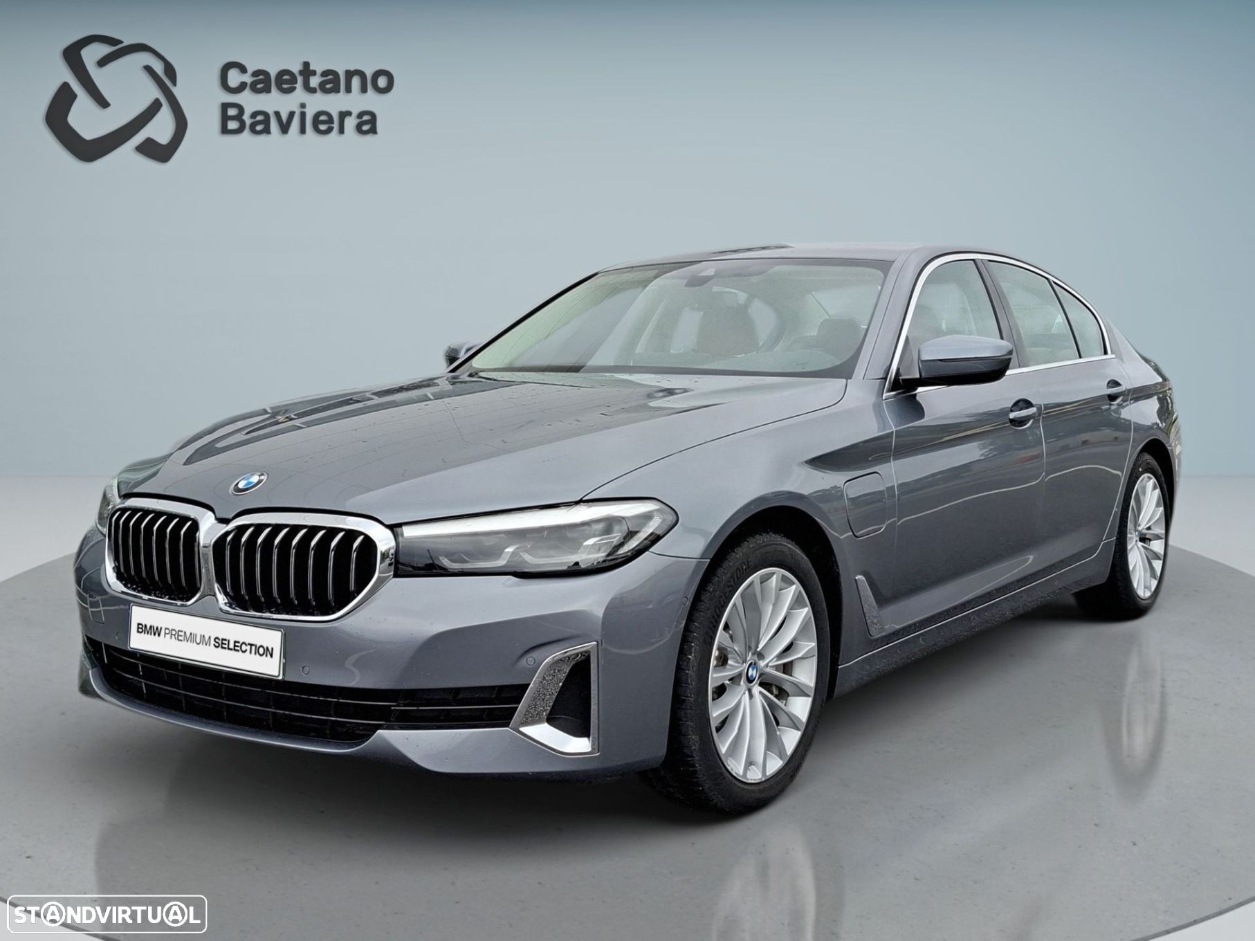 BMW 530 e Line Luxury - 1