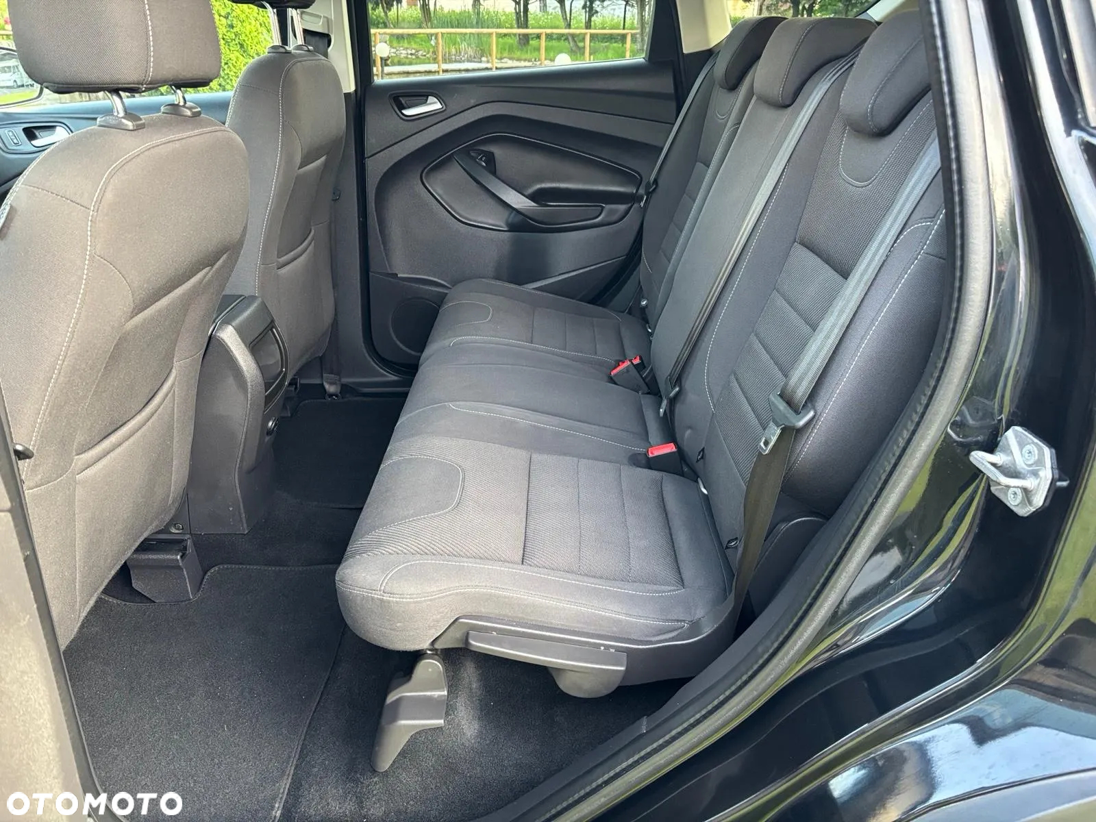 Ford Kuga 1.6 EcoBoost 2x4 SYNC - 22