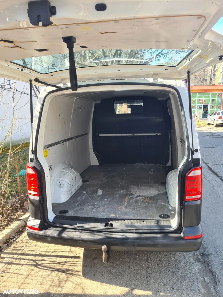 Volkswagen Transporter - 3
