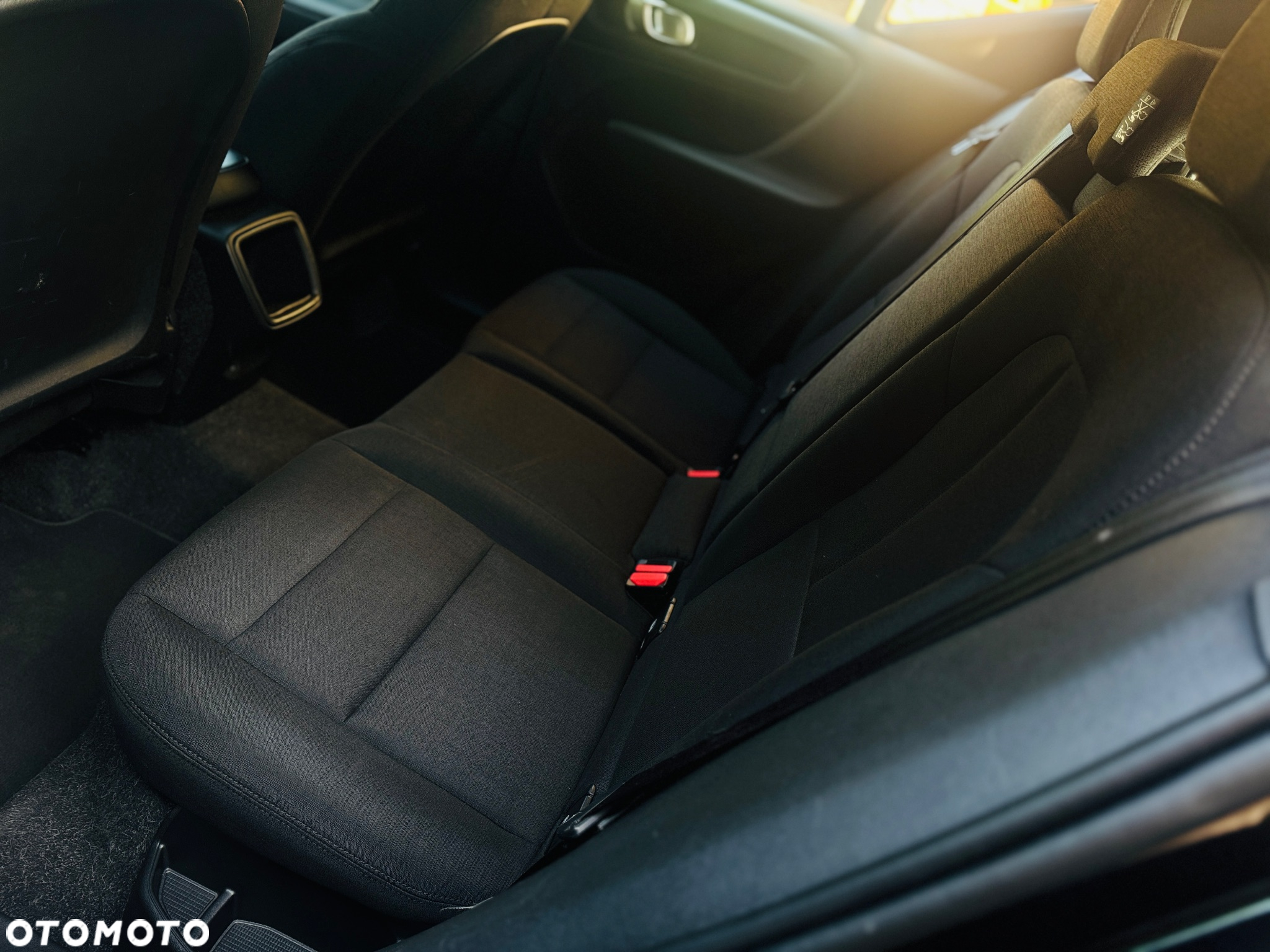 Volvo XC 40 D3 Momentum Pro - 9