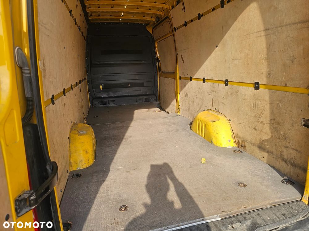 Volkswagen Crafter - 5