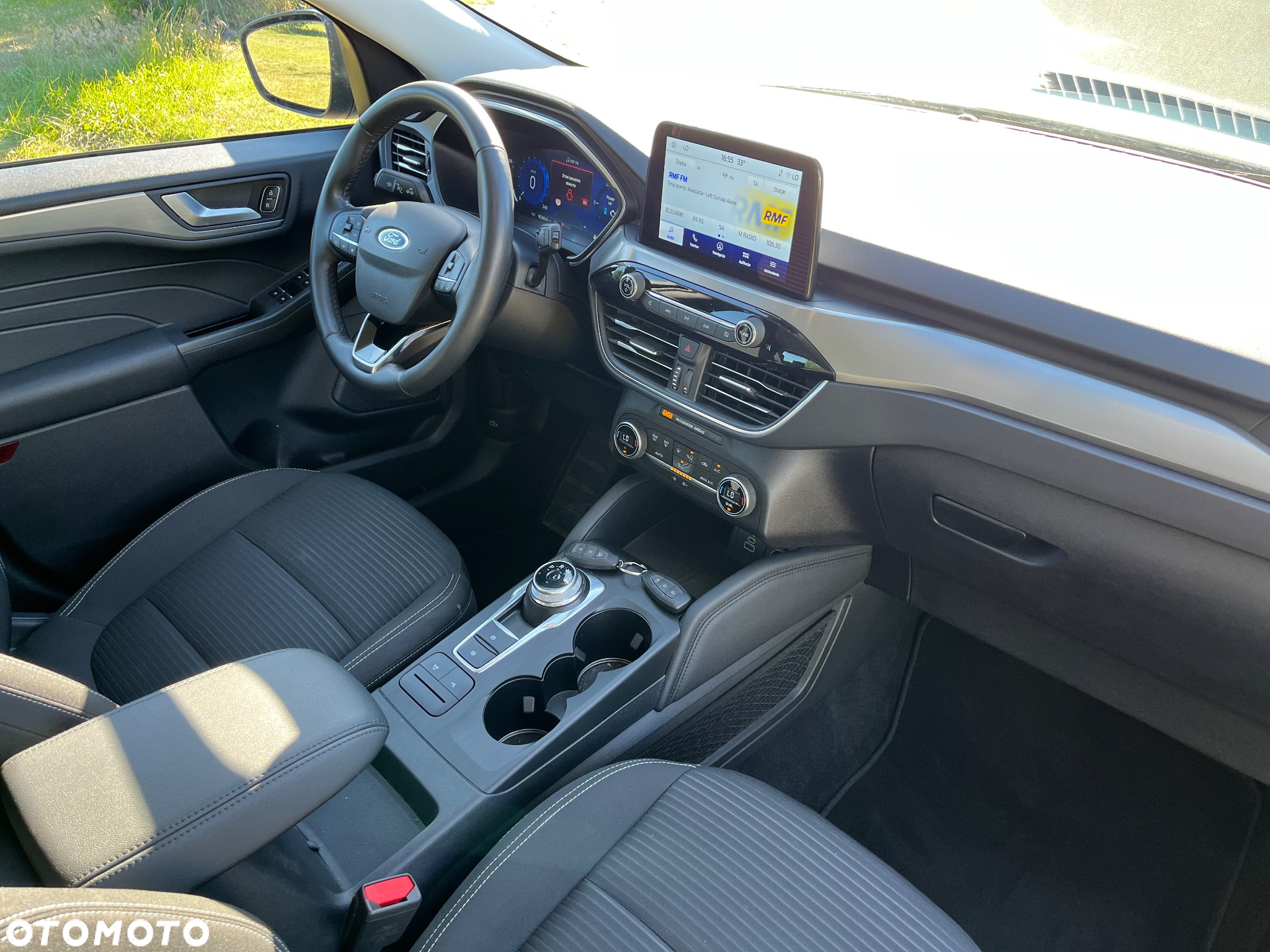 Ford Kuga 2.5 FHEV AWD Titanium - 10