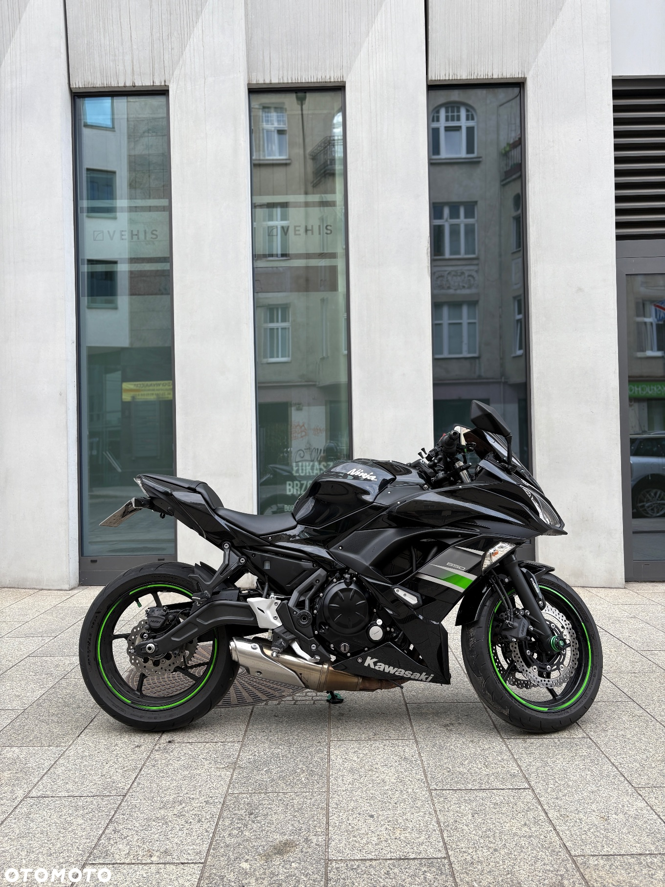 Kawasaki Ninja - 8