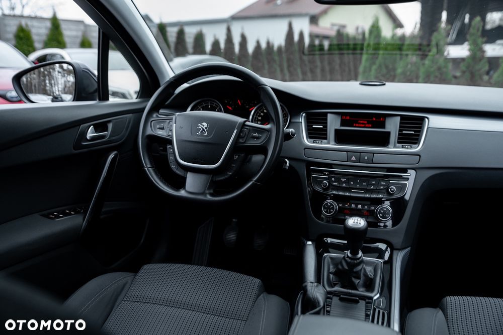 Peugeot 508 HDi FAP 140 Allure - 25