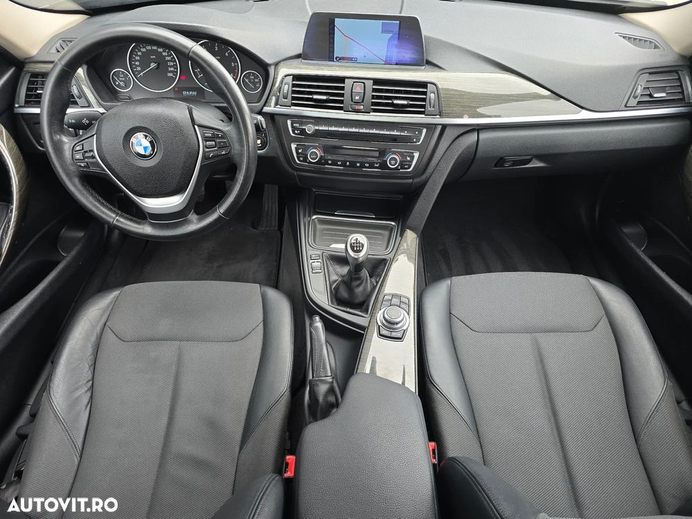 BMW Seria 3 318d DPF - 5