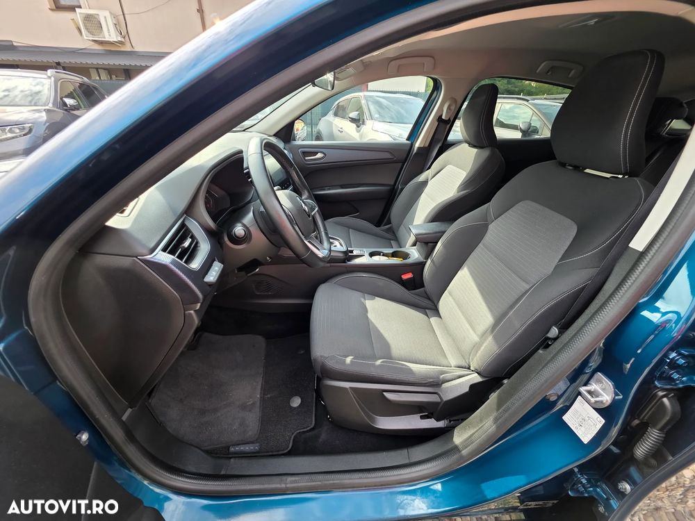 Renault Arkana E-TECH 145 Evolution - 23