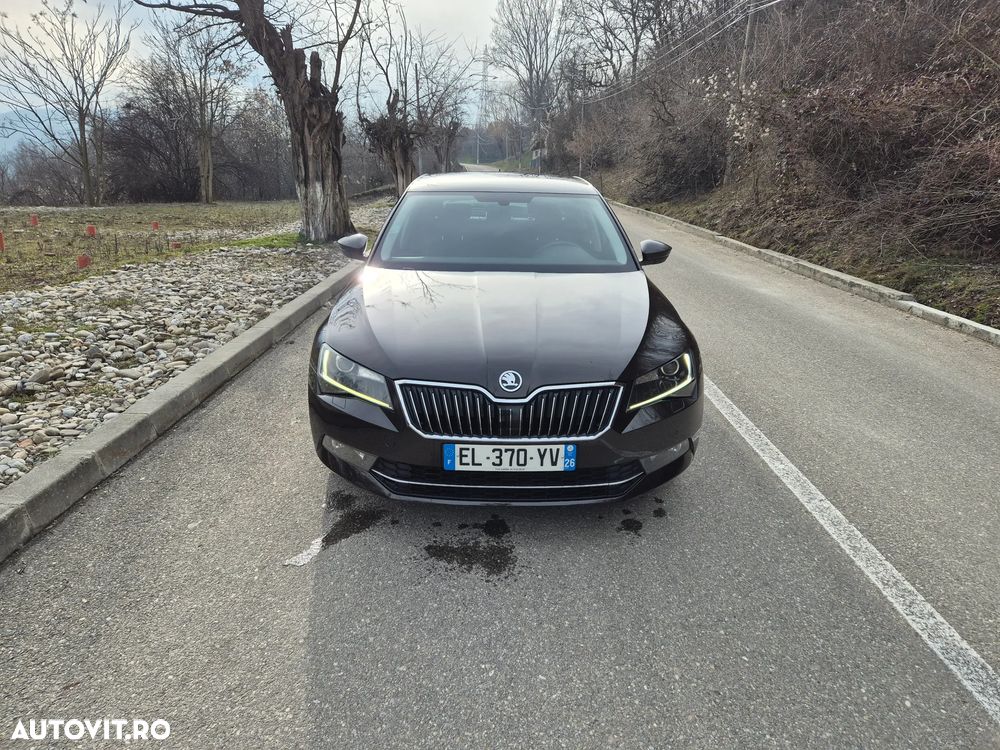 Skoda Superb 1.6 TDI DSG Style - 20