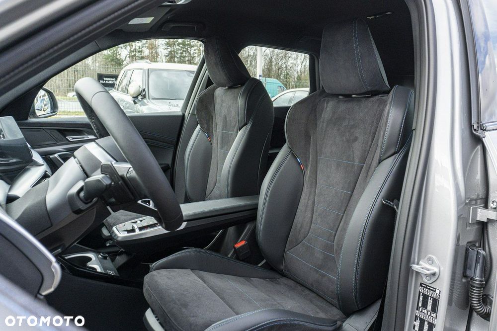 BMW X1 sDrive18i - 14