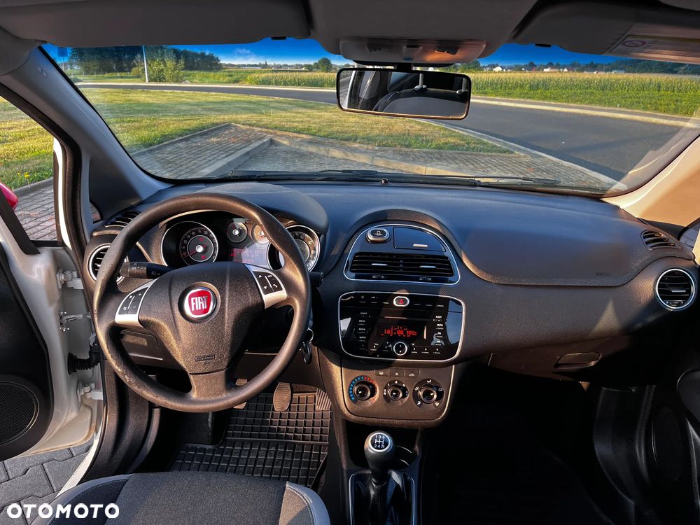 Fiat Punto - 8