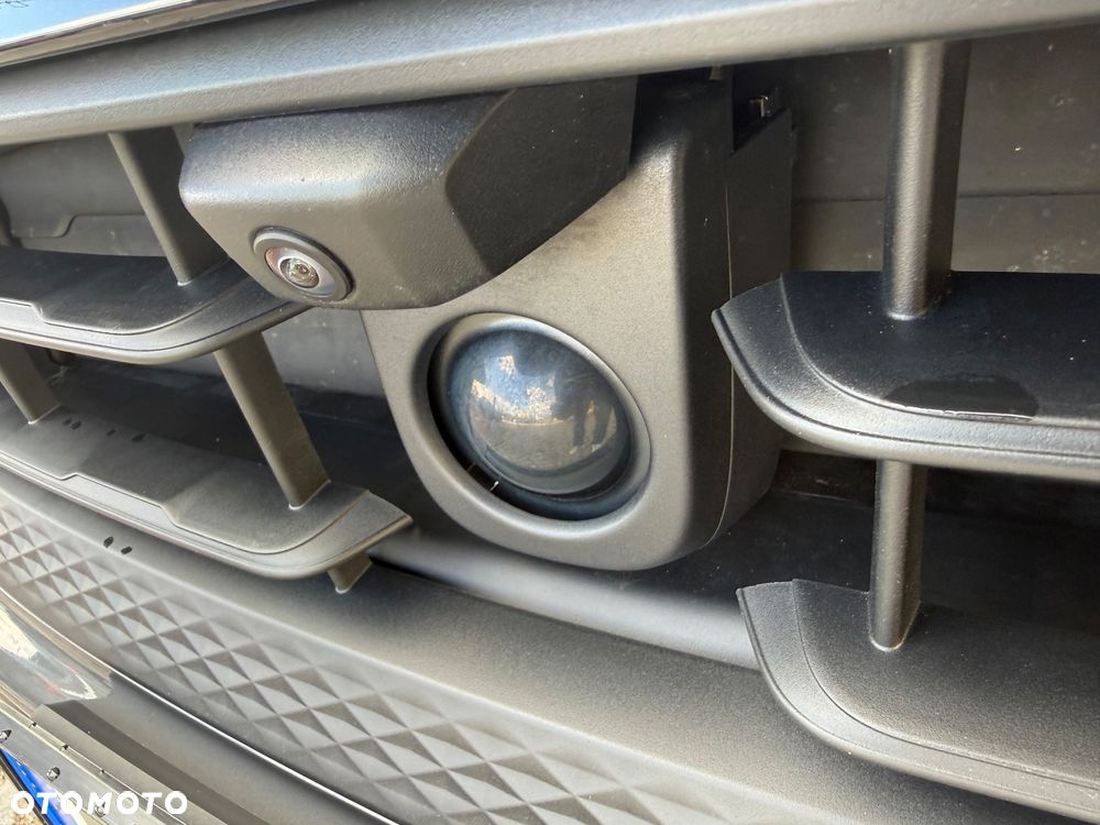 Porsche Macan T - 26