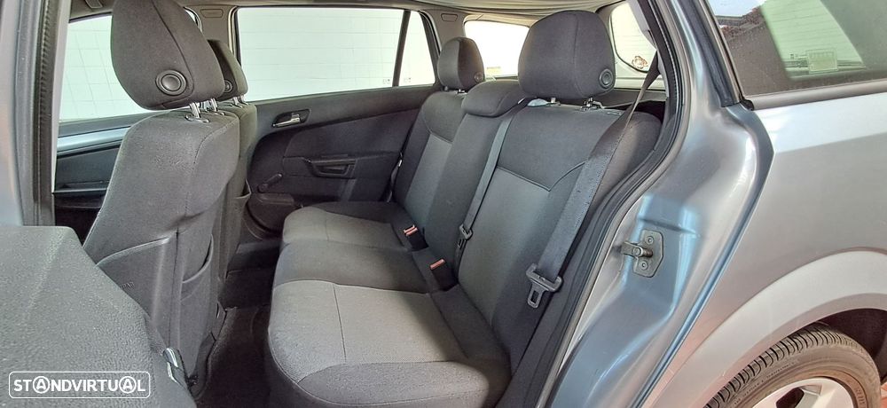 Opel Astra 1.3 CDTI Enjoy - 12