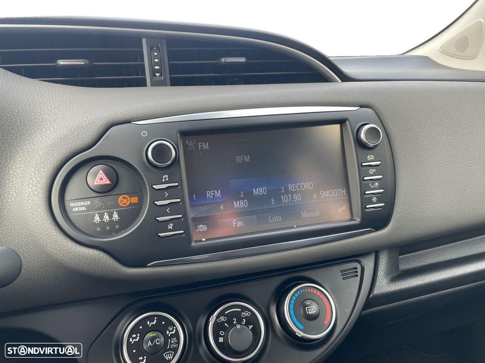 Toyota Yaris 1.0 VVT-i Comfort+P.Style - 19