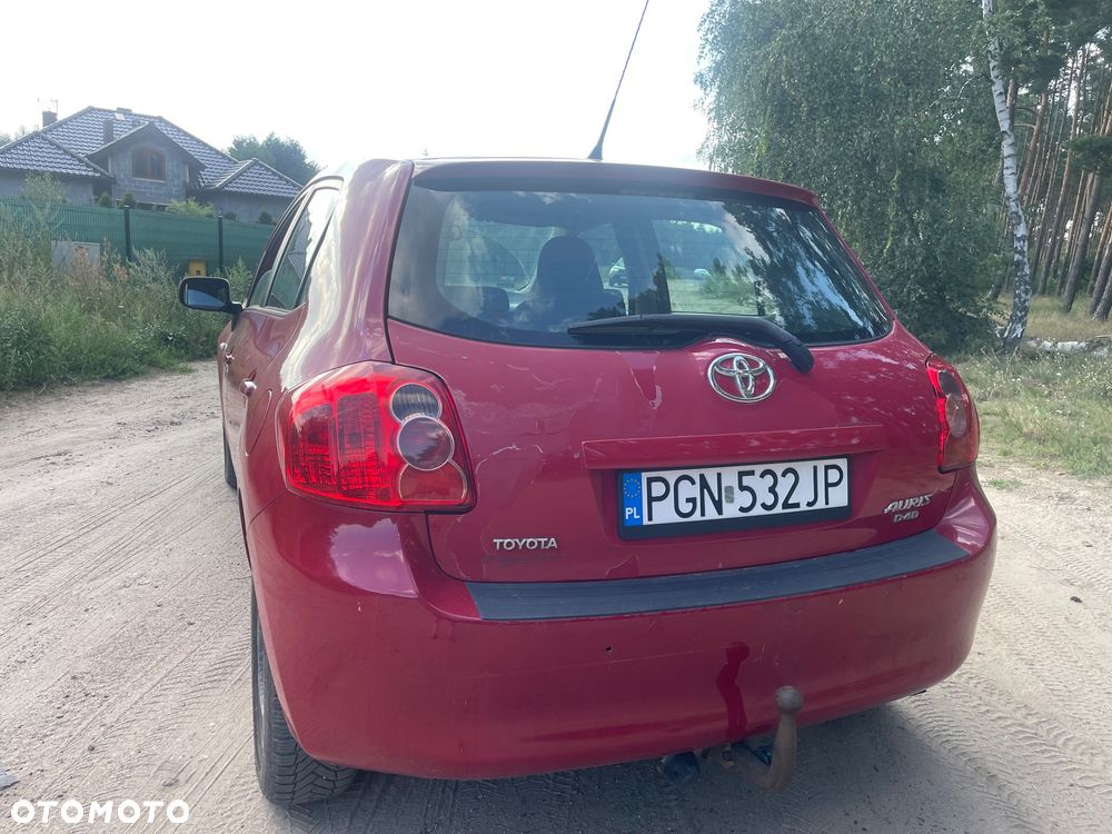 Toyota Auris 1.4 D-4D - 4
