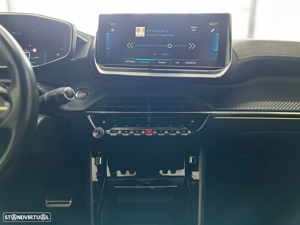 Peugeot e-208 50 kWh GT Pack - 18