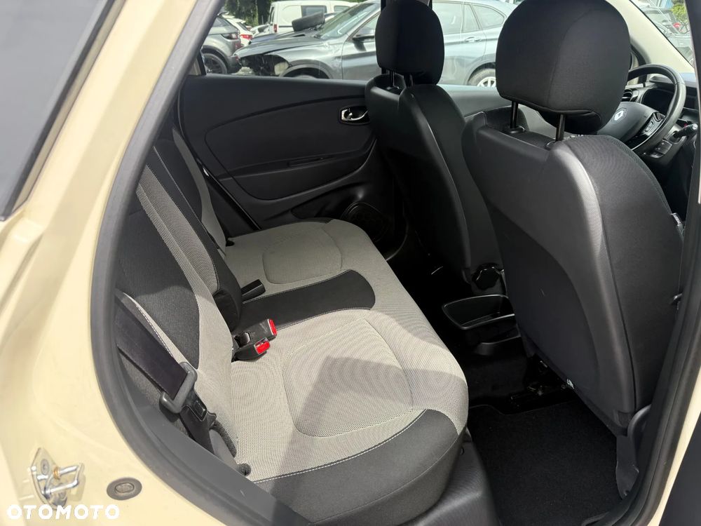 Renault Captur - 13