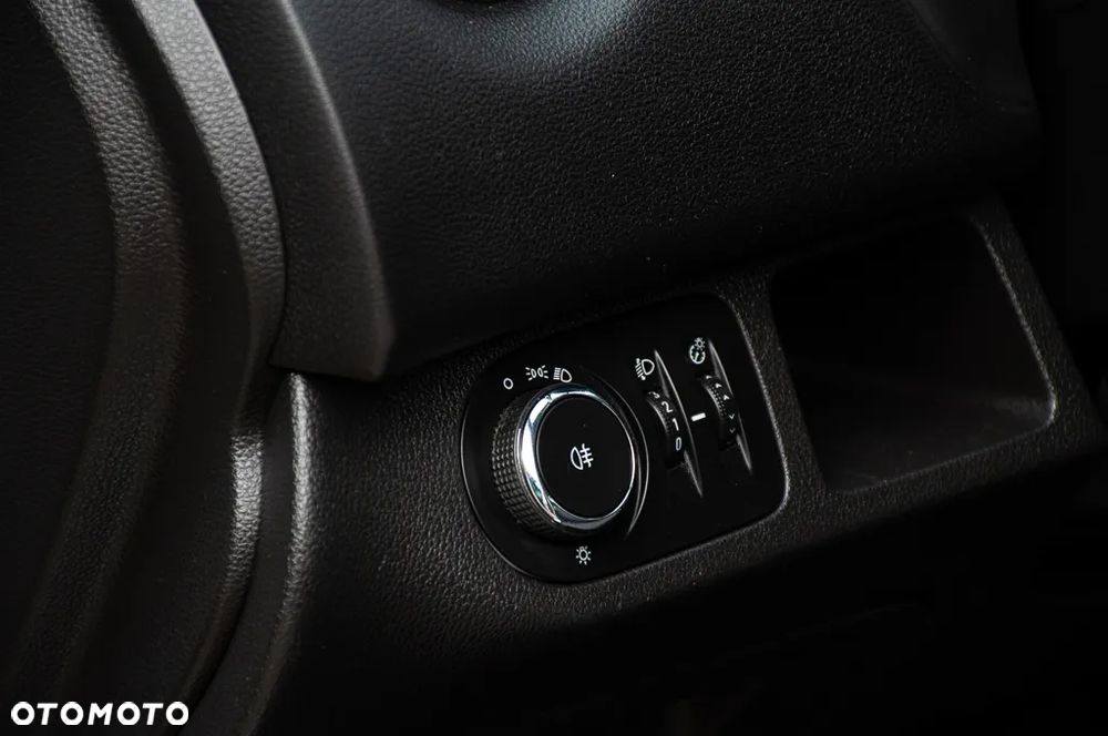 Opel Meriva ver-1-4-turbo-150-jahre - 36