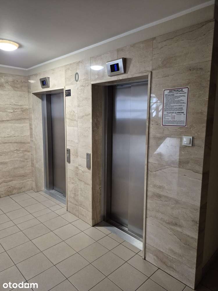 Kawalerka z tarasem na Mokotowie (Sadyba przy Parku Dygata)
