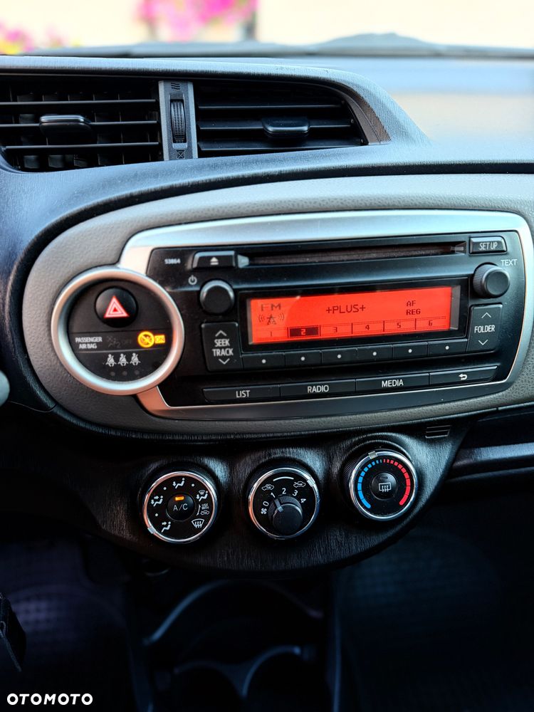 Toyota Yaris 1.0 Sprint - 31
