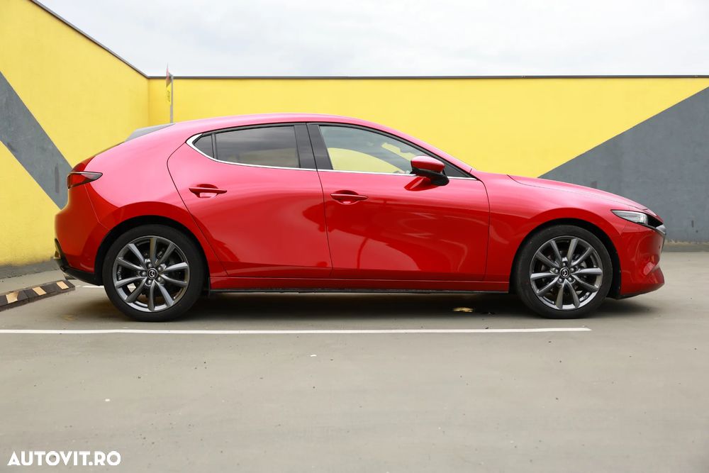 Mazda 3 - 6