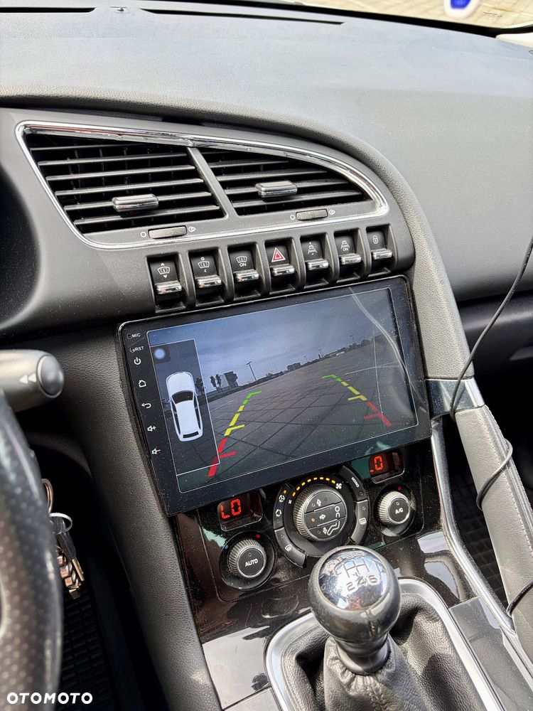 Peugeot 3008 - 16