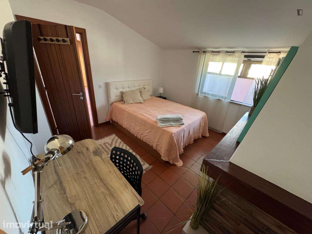Quarto - localizado em  Coimbra - Grande imagem: 3/16