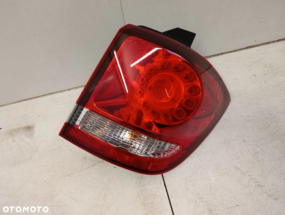 Lampa prawa tył tylna led Fiat Freemont lift - 2