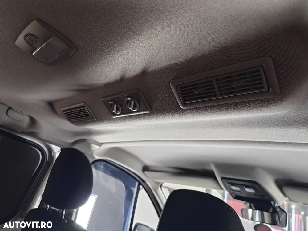 Renault Trafic Combi 2.0 Blue dCi 110 S&S L2 8+1 Zen - 14