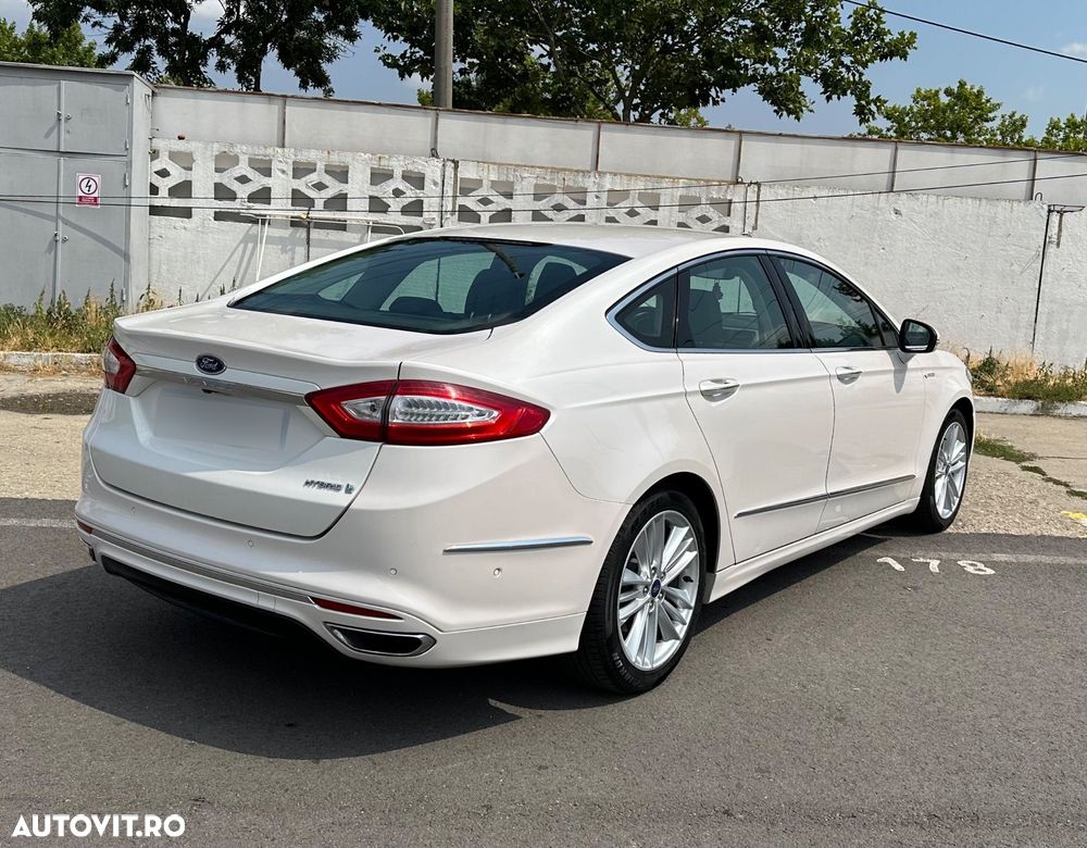 Ford Mondeo Vignale 2.0 Hybrid - 4