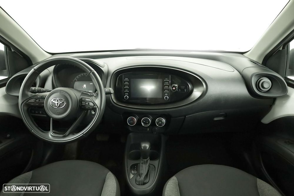 Toyota Aygo X - 8