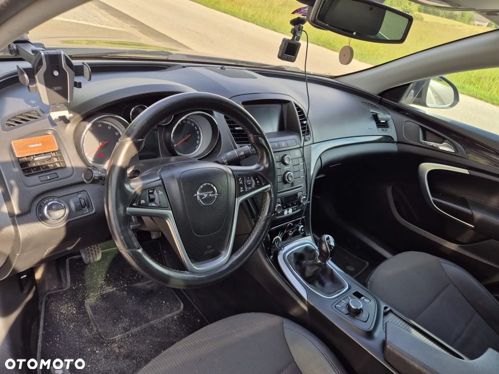 Opel Insignia 2.0 T Cosmo - 9